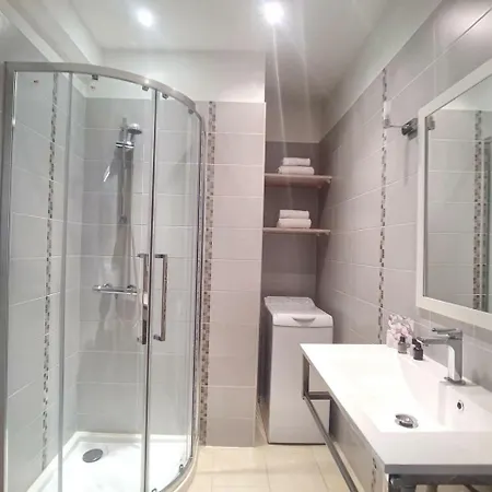 Nestor&jeeves - Galet Terrasse - - Very Close Sea Apartment