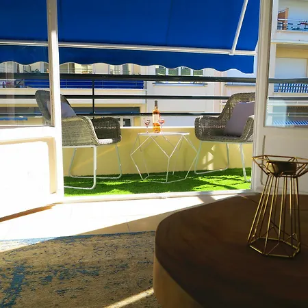 Nestor&jeeves - Galet Terrasse - - Very Close Sea *